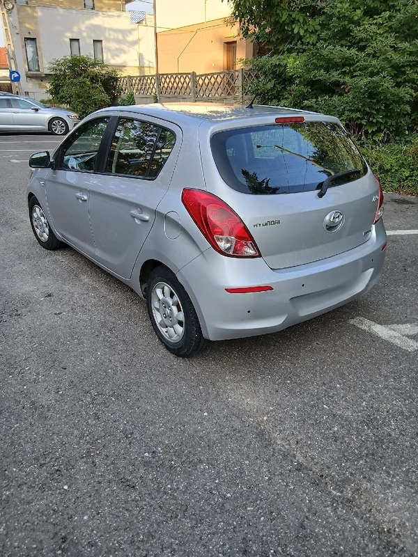 HYUNDAI i20 2013 — imagine 2