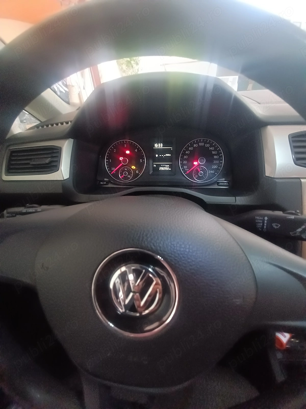 VOLKSWAGEN Caddy 2016 — imagine 9