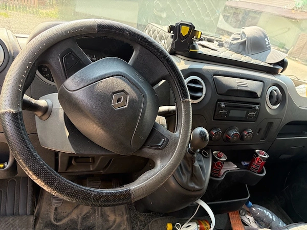 RENAULT Master 2015 — imagine 2