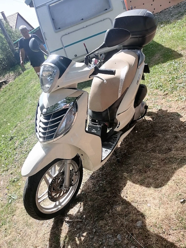 Vand scuter Malaguti 125cc