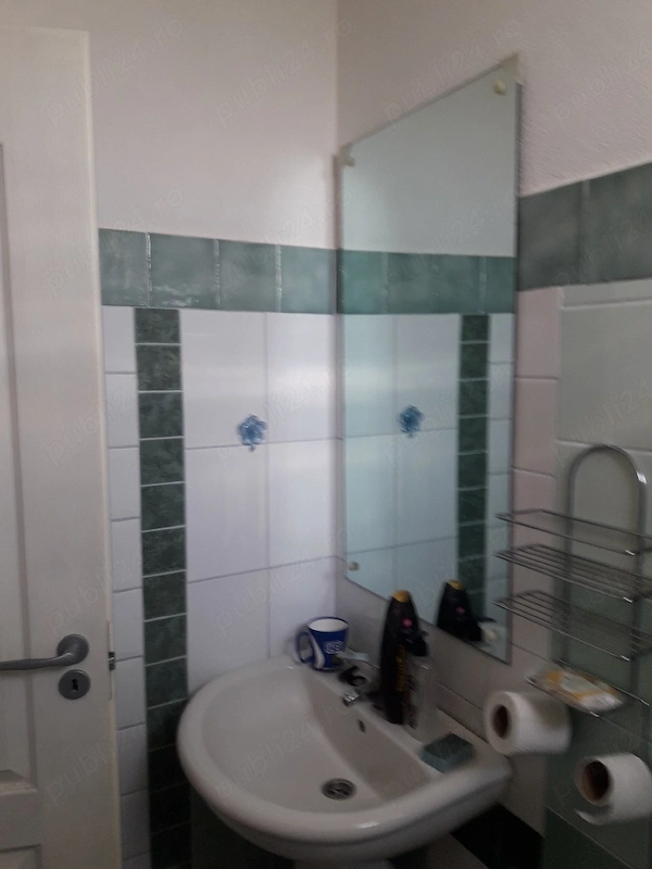 închiriez garsonieră mare et 1 — fotografia 2