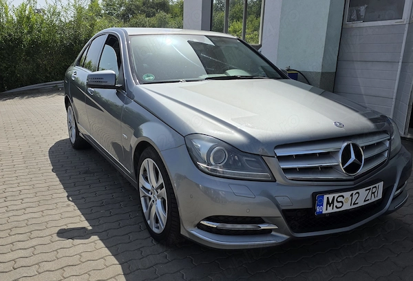 MERCEDES-BENZ C-Class 2011 — imagine 2