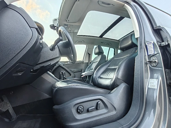 VOLKSWAGEN Tiguan 2011 — imagine 3