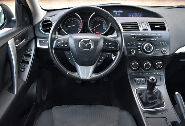MAZDA 3 2013 — imagine 6
