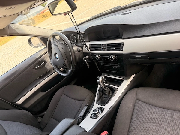 BMW 2 Series 2010 — imagine 2