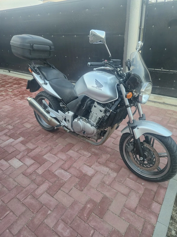 Honda CBF 500 A pc39 - 2005 -
