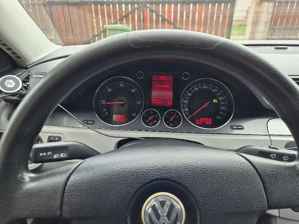 VOLKSWAGEN Passat 2006 — imagine 7