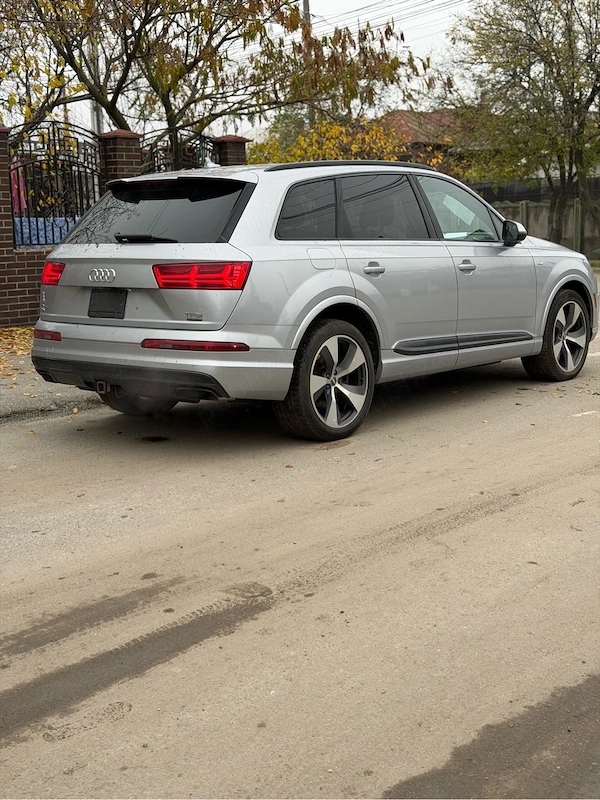 AUDI Q7 2018 — imagine 8