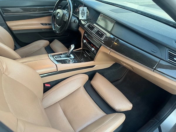 BMW 7 Series 2013 — imagine 2