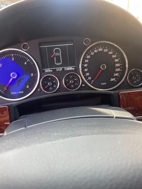 VOLKSWAGEN Touareg 2004 — imagine 4