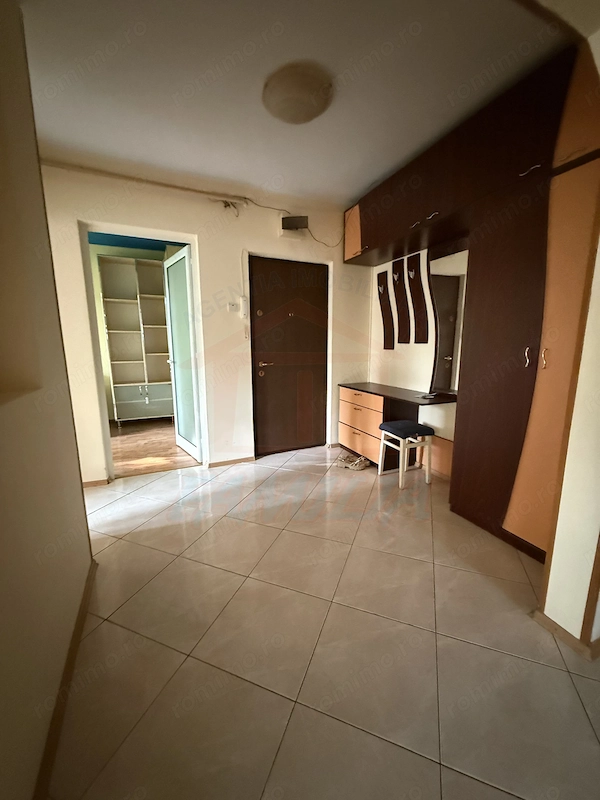Apartament 3 camere în Centru | 57 mp | /lună — fotografia 3