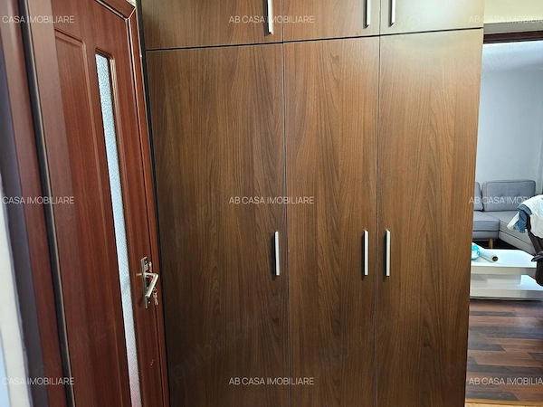 Apartament 3 camere, etaj intermediar, Complexul Studențesc, Sala Olimpia, comision 0% — fotografia 3