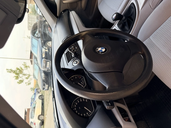 BMW 1 Series 2009 — imagine 3