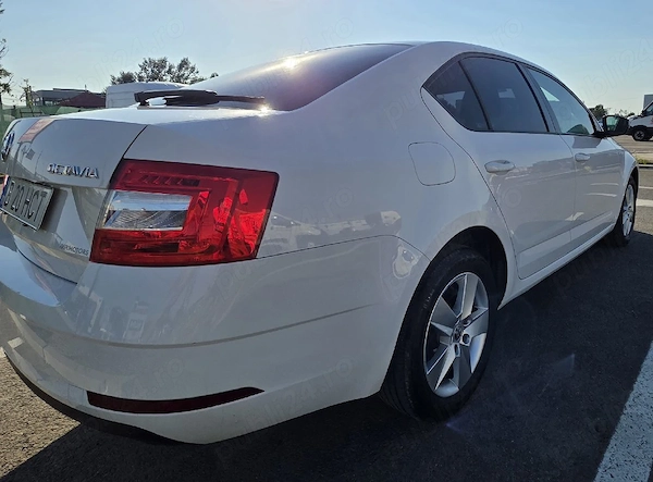 SKODA Octavia 2019 — imagine 2