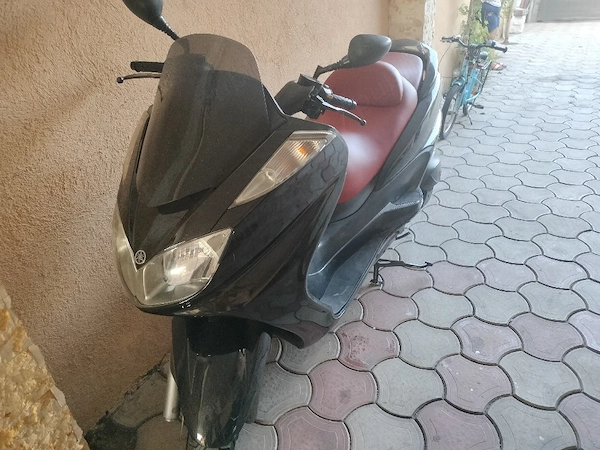 Yamaha Majesty 400