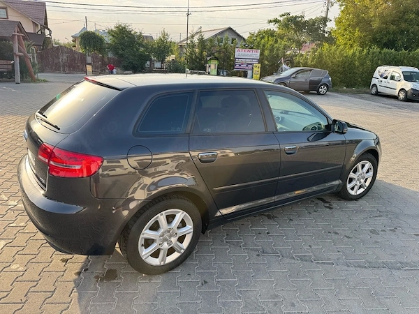 AUDI A3 2011 — imagine 3