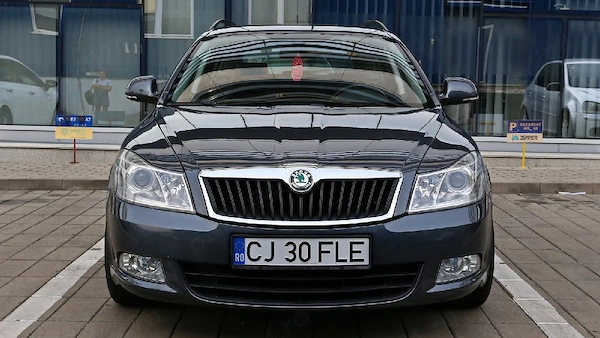 SKODA Octavia 2011 — imagine 2