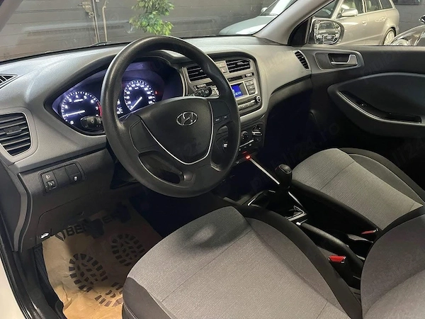 HYUNDAI i20 2015 — imagine 8