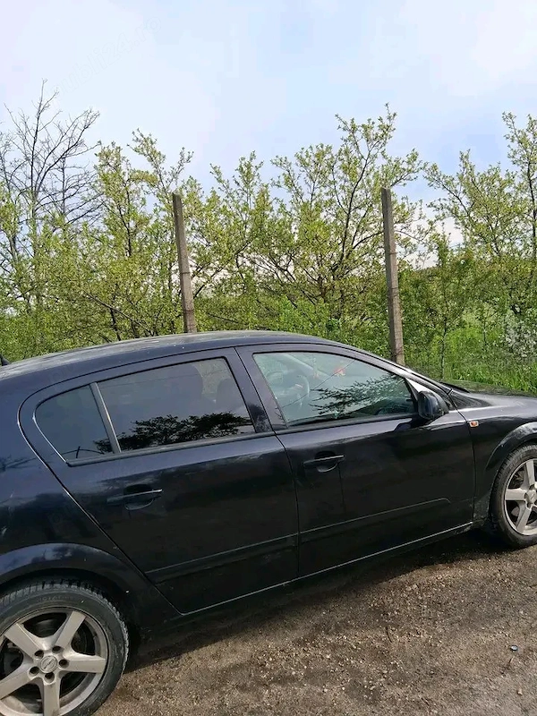 OPEL Astra 2005 — imagine 4