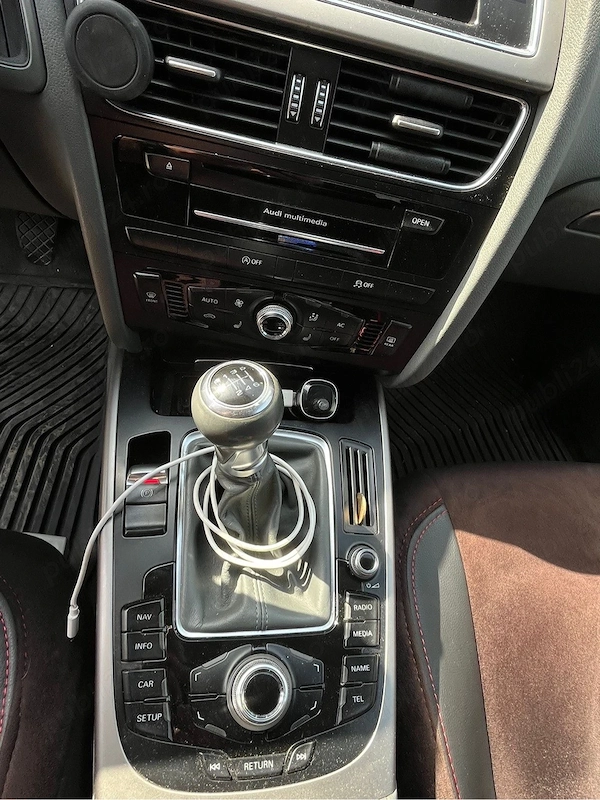 AUDI A4 2012 — imagine 9