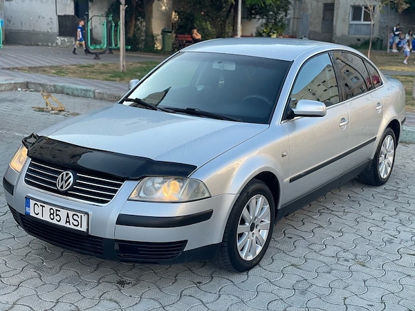 VOLKSWAGEN Passat 2003 — imagine 3