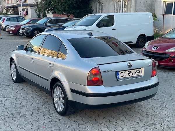 VOLKSWAGEN Passat 2003 — imagine 4