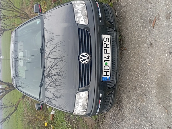 Vind urgent polo din 2000 motor 1,4 mpi. Fără itp și asigurare, doar cu fiscal.