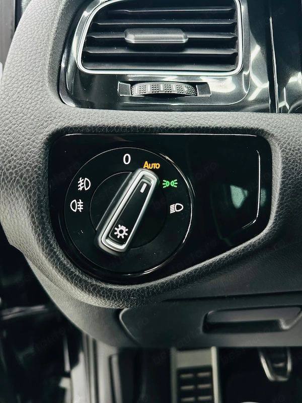 VOLKSWAGEN Golf 2018 — imagine 11