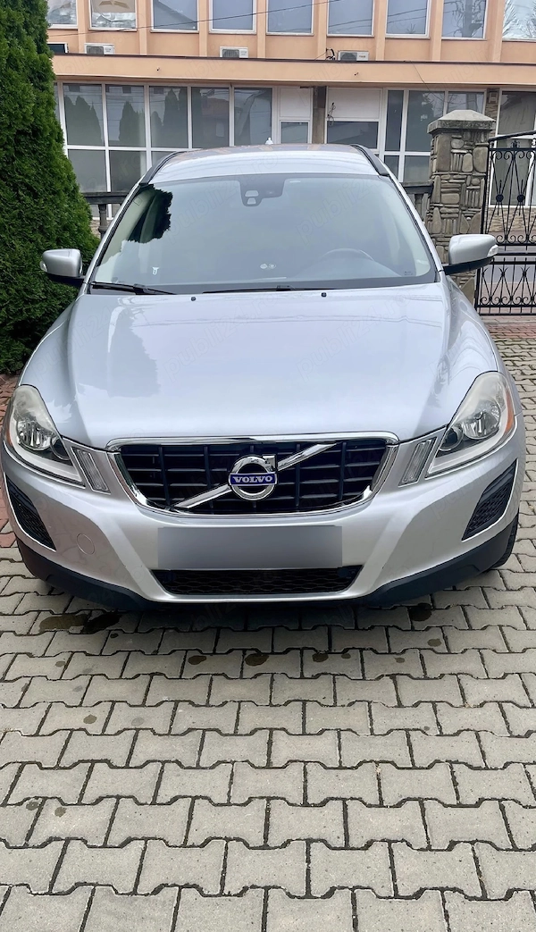Vânzare Volvo XC60 2011 2.4 Momentum