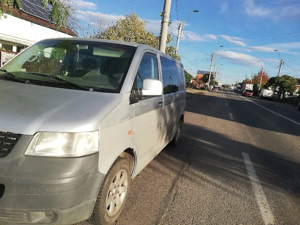 VOLKSWAGEN Transporter 2005 — imagine 2