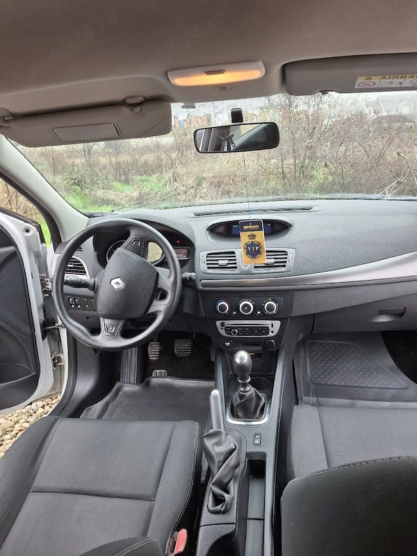 RENAULT Megane 2014 — imagine 5