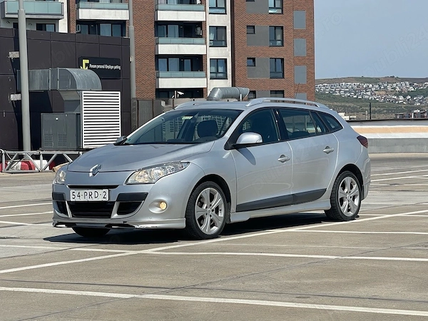 RENAULT Megane 2011 — imagine 2