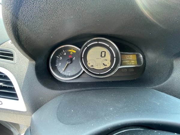RENAULT Megane 2011 — imagine 8