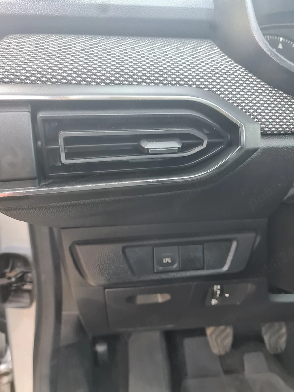 DACIA Logan 2021 — imagine 5