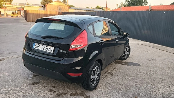 FORD Fiesta 2011 — imagine 9