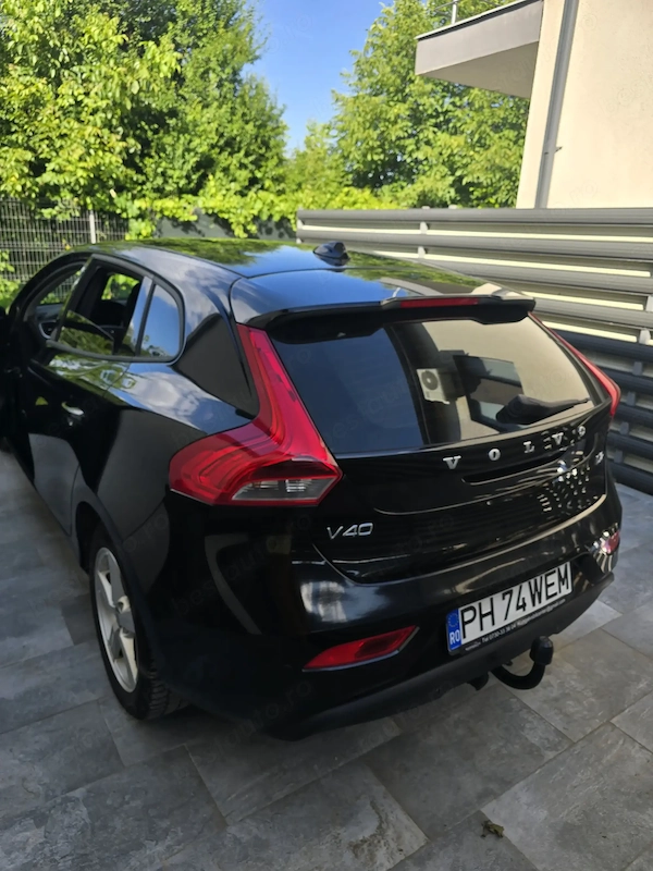VOLVO V40 2013 — imagine 5