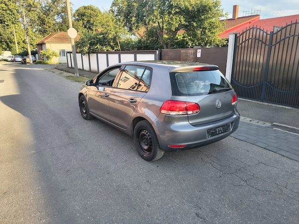 VOLKSWAGEN Golf 2010 — imagine 5