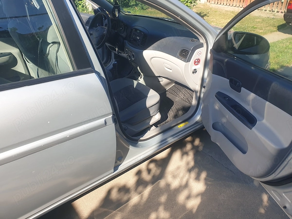 HYUNDAI Accent 2006 — imagine 2