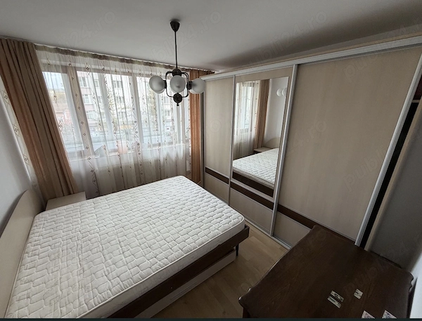 Inchiriez apartament 2 camere et 1 decebal 52mp — fotografia 1