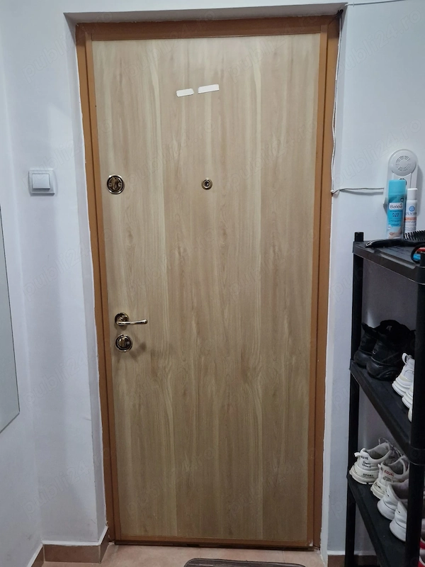 Închiriez garsonieră — fotografia 3