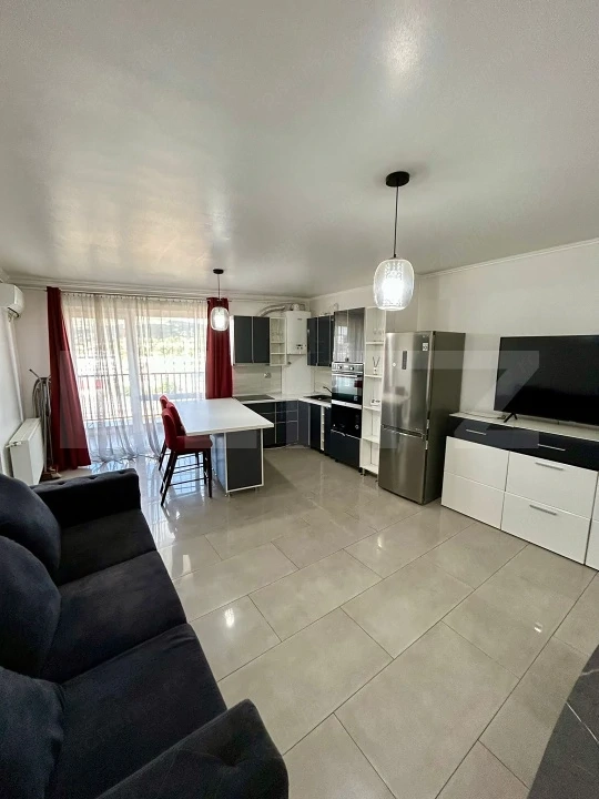 Apartament 2 camere, modern, 2 parcari, zona Semicentral — fotografia 3