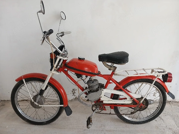 Moped Vintage,Riga 13