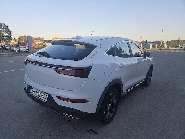 DFSK Fengon 5 2020 — imagine 6
