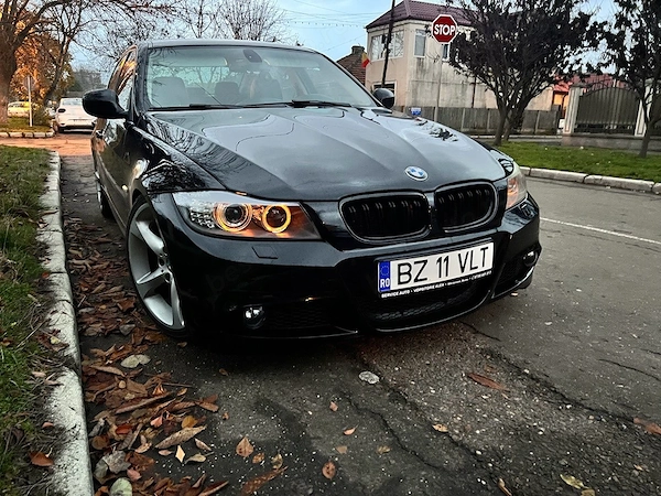 BMW 3 Series 2010 — imagine 5