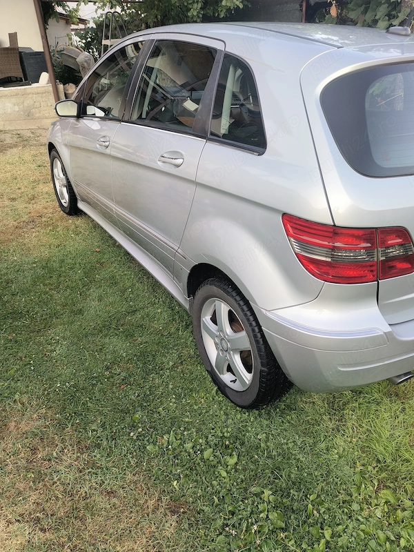 MERCEDES-BENZ B-Class 2009 — imagine 3