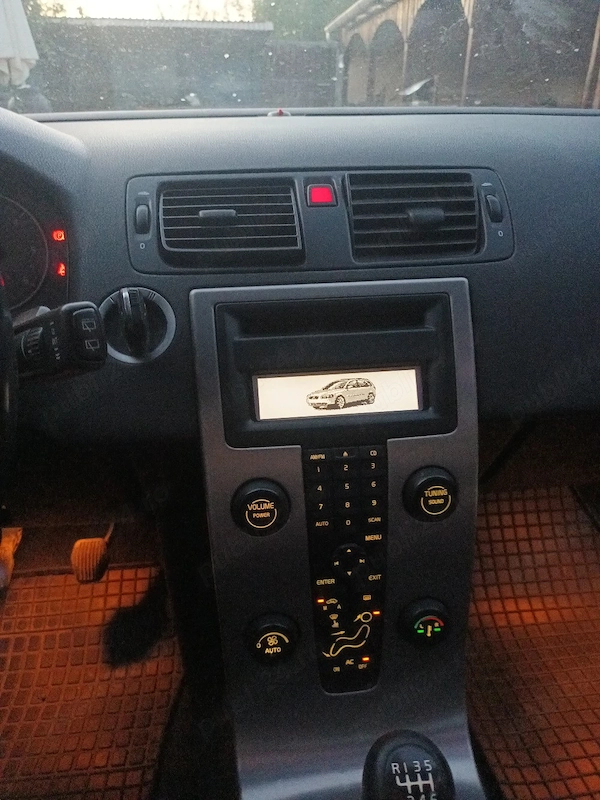 VOLVO V50 2005 — imagine 7