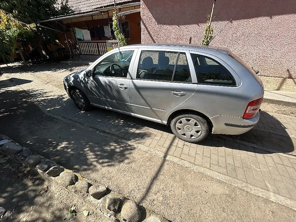 SKODA Fabia 2006 — imagine 2