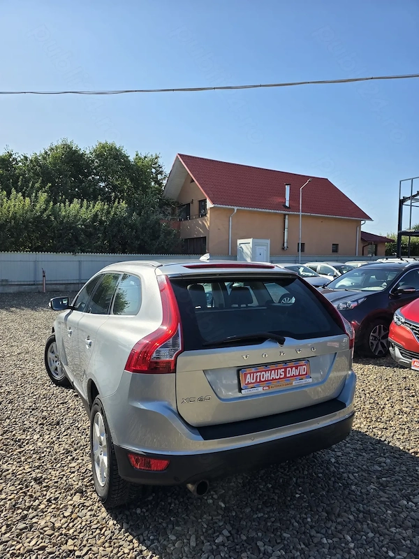 VOLVO XC60 2012 — imagine 3