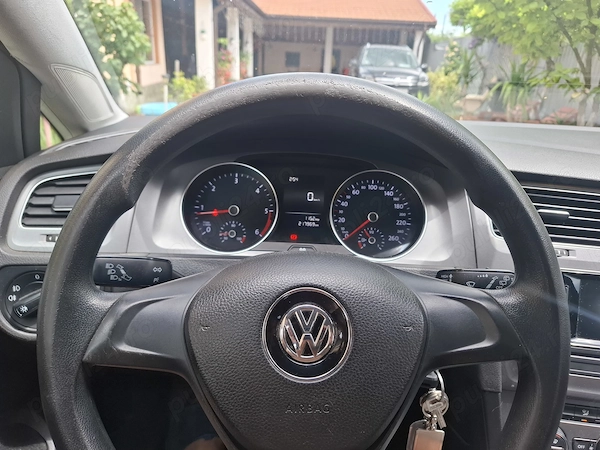 VOLKSWAGEN Golf 2013 — imagine 2