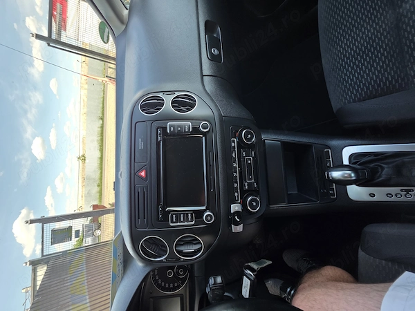 VOLKSWAGEN Golf 2013 — imagine 10